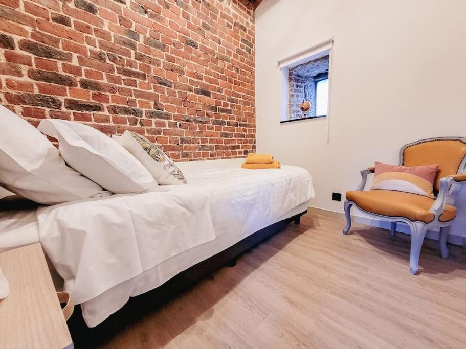 Bed and Breakfast Au Bout De Mes Reves Walcourt Exterior foto