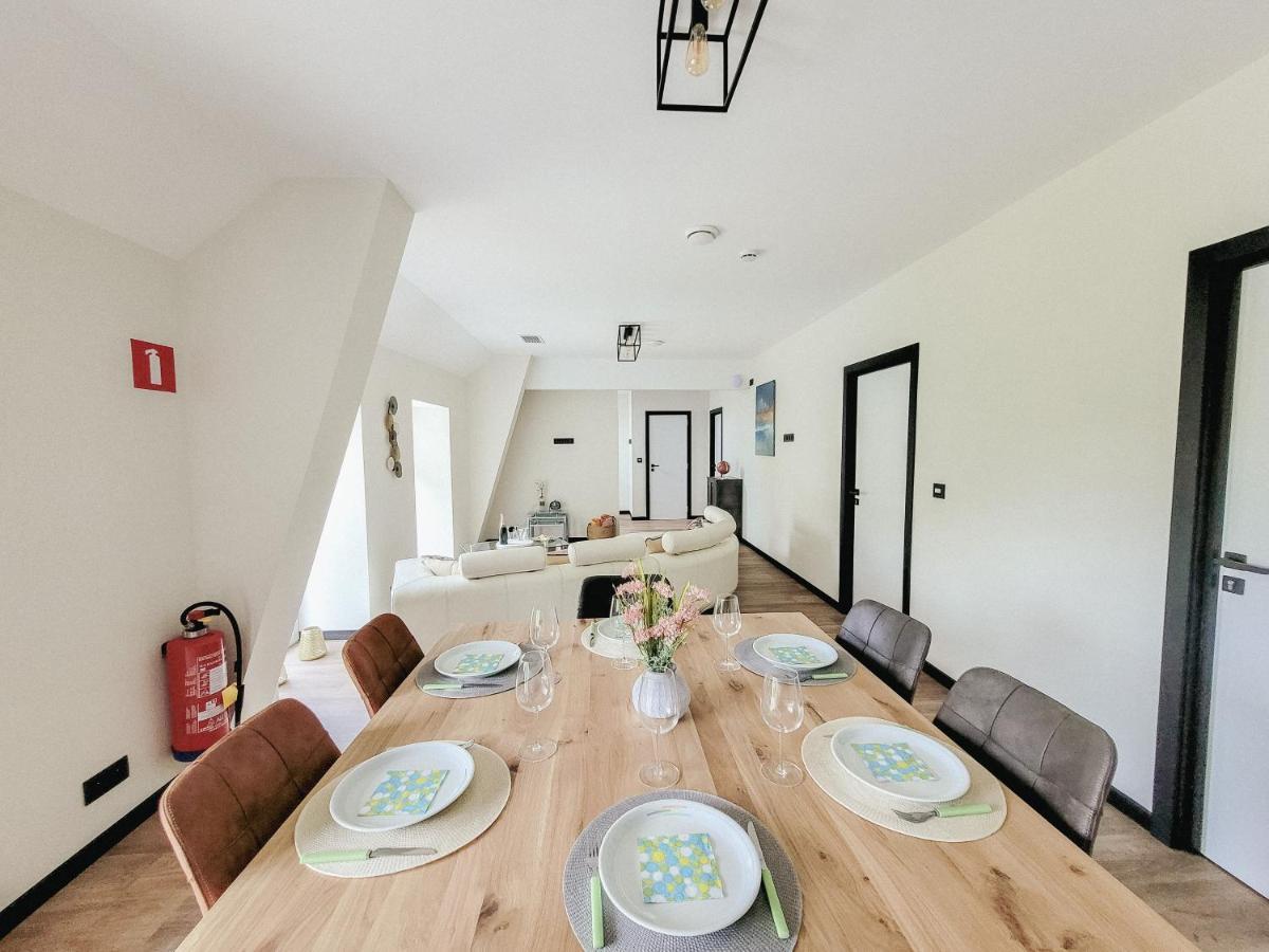 Bed and Breakfast Au Bout De Mes Reves Walcourt Exterior foto